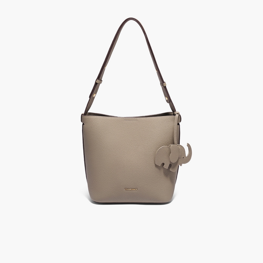 百丽包女25商场同款水桶包X7258AX5