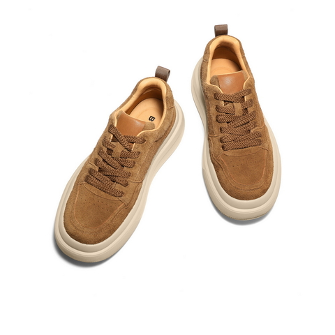 百丽时尚休闲板鞋男2025新款冬季商场同款厚底增高面包鞋8YF01DM5