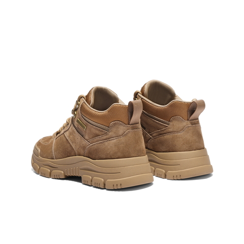 百丽户外休闲工装靴男靴2025新款冬季厚底潮搭马丁靴短靴A2229DD5