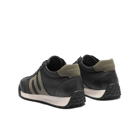 百丽撞色休闲高帮板鞋男2025新冬商场同款阿甘德训鞋加绒8WY01DD5