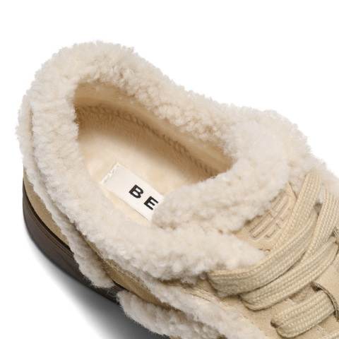 百丽复古绒绒毛边毛毛鞋女2025冬新加绒保暖休闲鞋B2841DM5