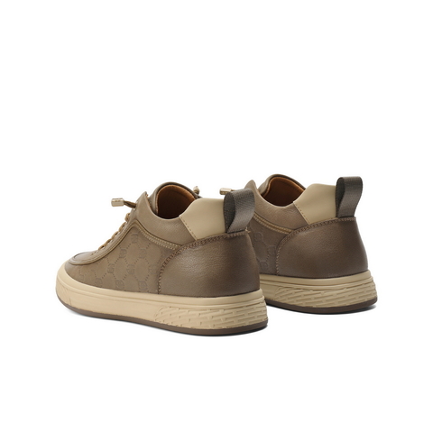 百丽时尚休闲高帮板鞋男鞋2025新款冬季牛皮革印花工装鞋A2188DM5