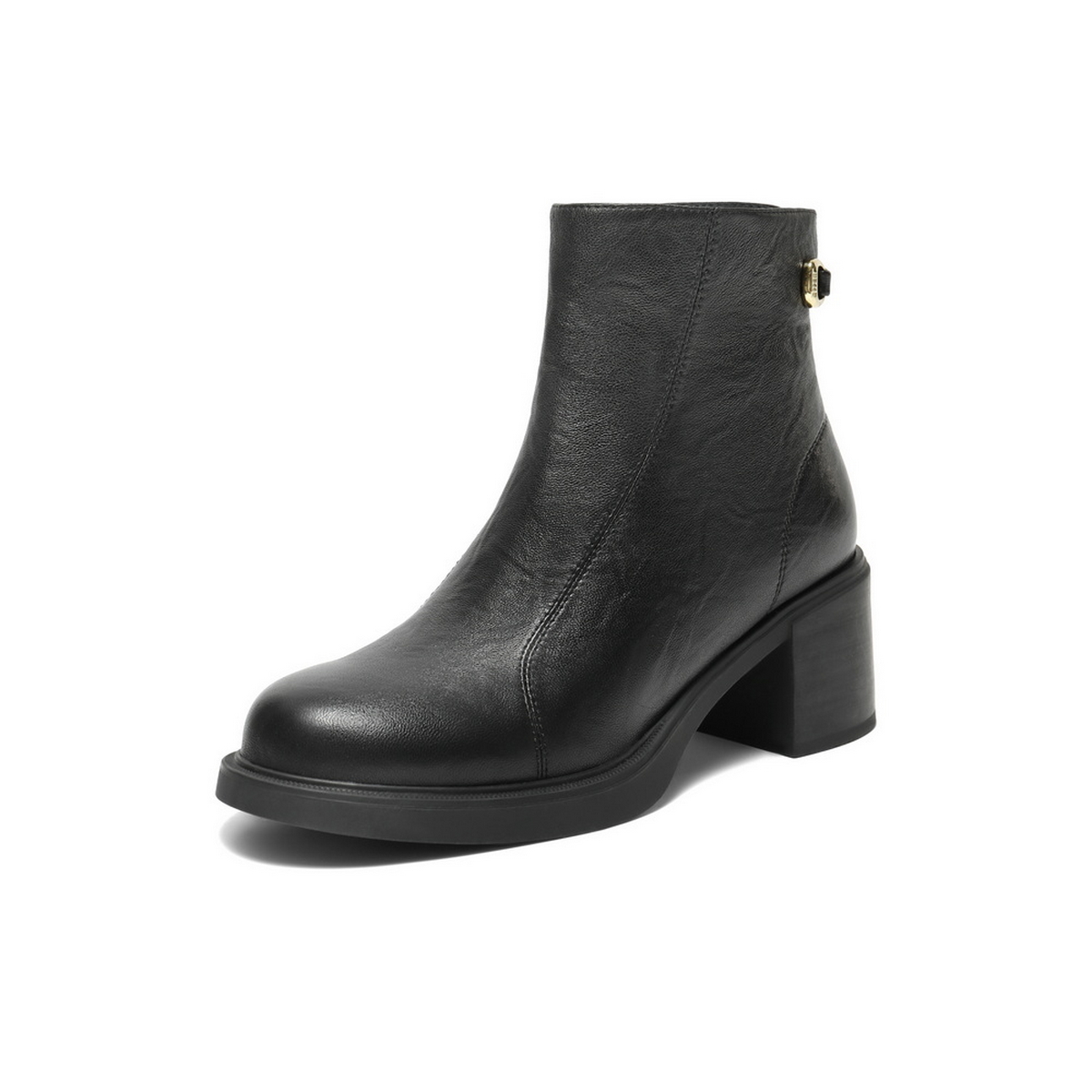 百丽复古褶皱面时装靴女2025冬新真皮气质高跟通勤短靴B2823DD5