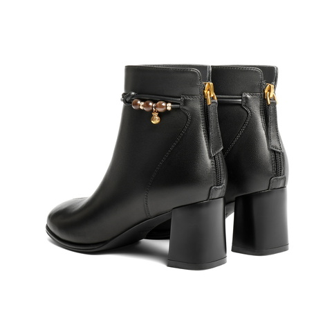 百丽简约优雅时装靴女2025冬新商场同款真皮粗跟气质短靴E8K1DDD5