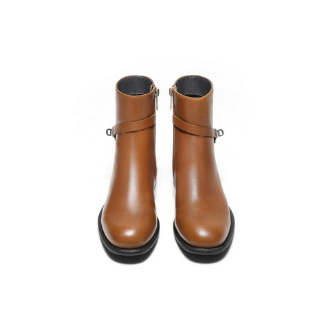 百丽时尚搭扣时装靴女2025冬新真皮舒适低跟百搭短靴B2819DD5