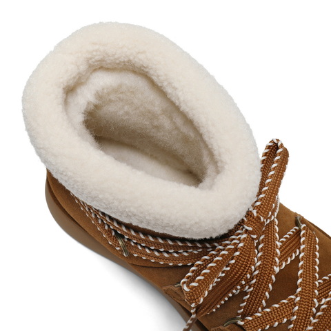 百丽复古时尚鞋面绑带雪地靴女2025冬新舒适保暖休闲短靴B2949DD5