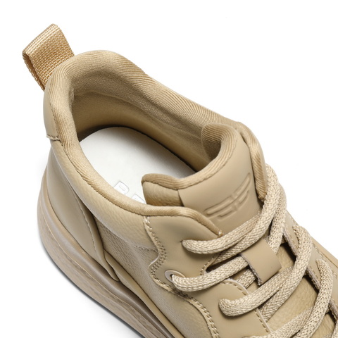 百丽小众波浪底高帮休闲鞋女2025冬新商场同款百搭休闲靴E6H1DDD5