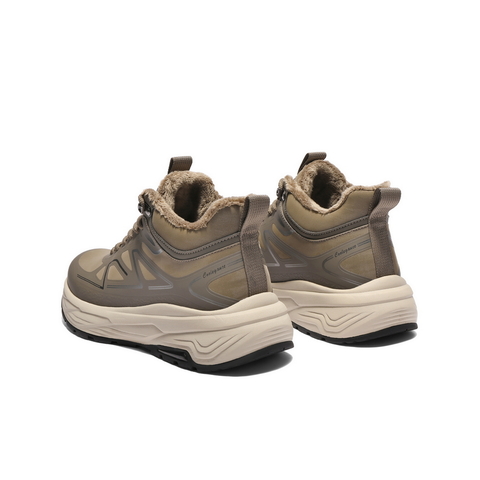 百丽高帮休闲运动鞋男鞋2025新冬厚底增高潮搭户外鞋加绒A2176DD5