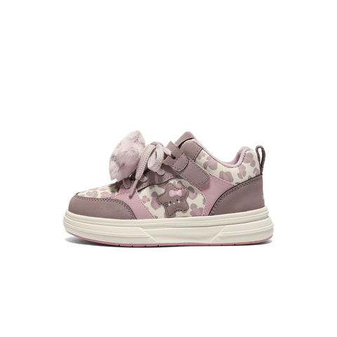 百丽撞色星星板鞋女童2025冬新商场同款舒适休闲鞋25670D85