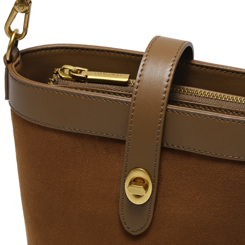 百丽包包女2025冬季新款复古休闲质感单肩斜挎水桶包JY216AX5