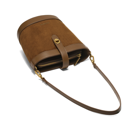 百丽包包女2025冬季新款复古休闲质感单肩斜挎水桶包JY216AX5