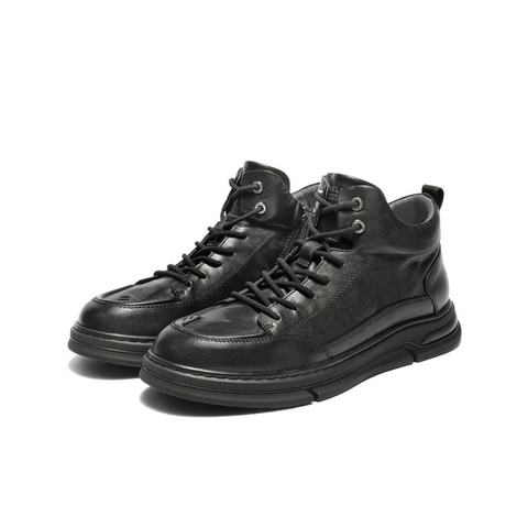 百丽高帮休闲皮鞋男2025新款冬季商场同款牛皮革舒适板鞋8WG01DD5