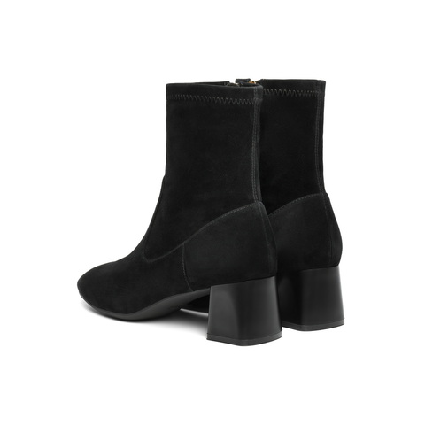 百丽简约气质时装靴女2025冬新真皮优雅高跟通勤短靴B2944DZ5