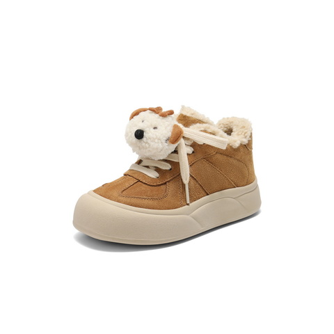 百丽复古童趣板鞋女童2025冬新商场同款毛绒饰扣休闲鞋66586D85