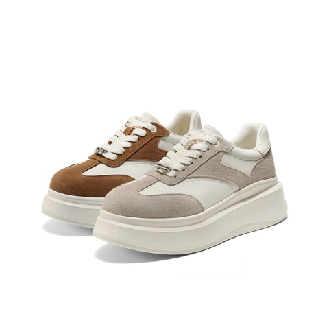 百丽时尚撞色百搭板鞋女2025秋新厚底增高休闲鞋B2756CM5