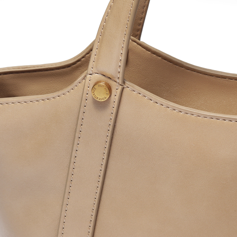 百丽包包女2025冬季新款时尚慵懒菜篮子单肩斜挎托特包X2071DX5