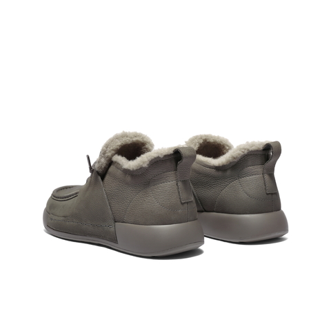 百丽高帮休闲工装鞋男2025新款冬商场款牛皮潮搭保暖短靴8WJ01DD5