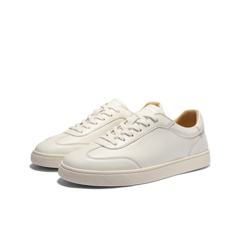 百丽青春减龄小白鞋男2026新款春季牛皮革德训鞋休闲板鞋8ZB01AM6