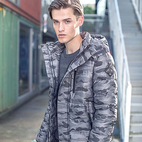 CAT/卡特秋冬款男装浅灰羽绒服CG6MODJK335P07