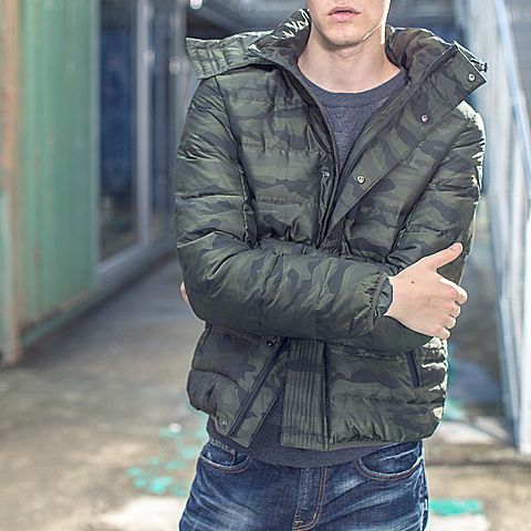 CAT/卡特秋冬款男装军绿羽绒服CG6MODJK335P99