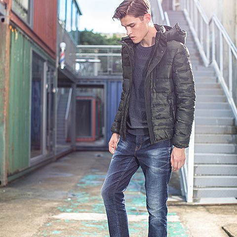 CAT/卡特秋冬款男装军绿羽绒服CG6MODJK335P99