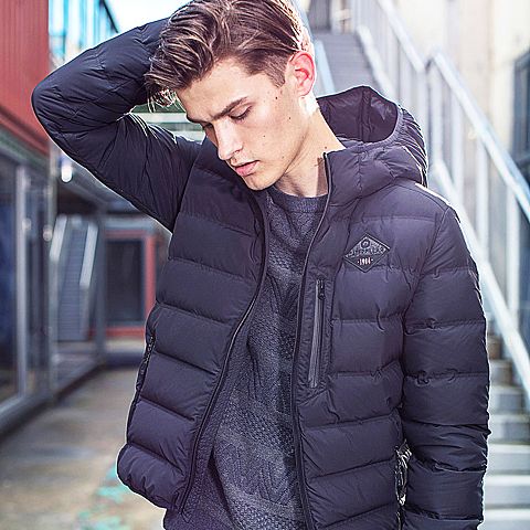 CAT/卡特秋冬款男装黑色羽绒服CG5MODJK381P09