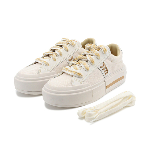 converse匡威2025女子女子-低帮系带-白Chuck Taylor SEASONALA15758C