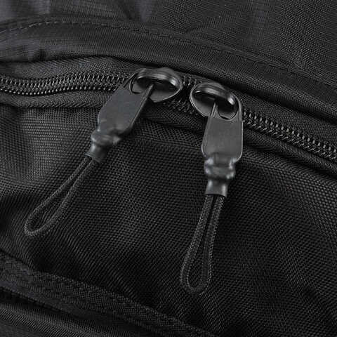 converse匡威2025中性中性-双肩包-黑双肩包UA5752-023