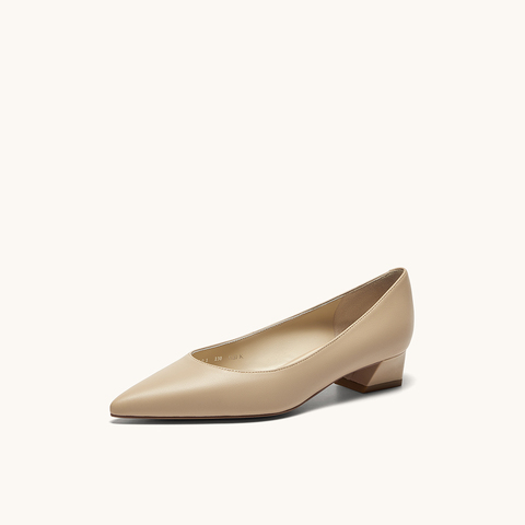 HGK25春季简约舒适尖头粗根百搭通勤浅口单鞋女WAI01AQ5