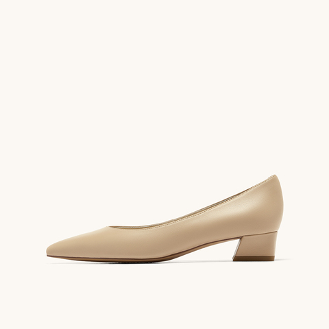 HGK25春季简约舒适尖头粗根百搭通勤浅口单鞋女WAI01AQ5