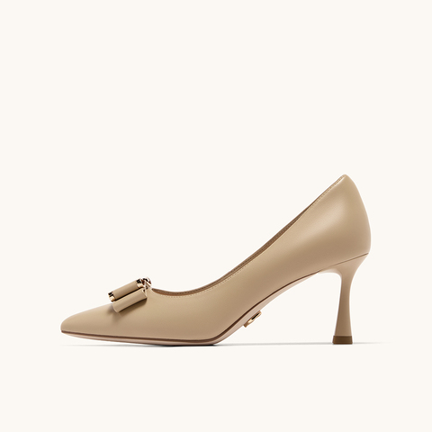 HGK云端蝶舞小蹦床时尚简约金属扣尖头浅口通勤真皮女单鞋WAK02AQ5