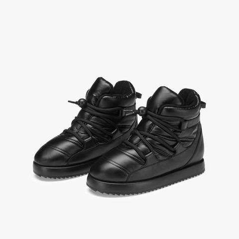 73hours女鞋安全感2022冬季黑色系带纯色厚底时尚雪地靴