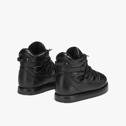 73hours女鞋安全感2022冬季黑色系带纯色厚底时尚雪地靴