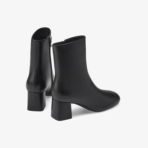 73hours女鞋回归极简2025冬季新品圆头方跟纯色时装靴