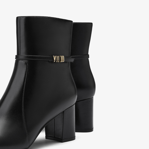 73hours女鞋比亚里茨2025冬季新品粗跟纯色饰扣时装靴