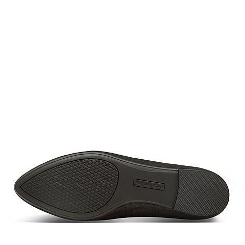 Hush Puppies/暇步士秋季新款专柜同款黑色羊皮革铆钉平跟女休闲鞋浅口单鞋HKF14CQ7