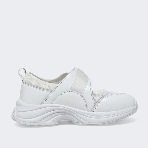 暇步士商场同款2024春新款中童清新舒适休闲鞋P63556AD4