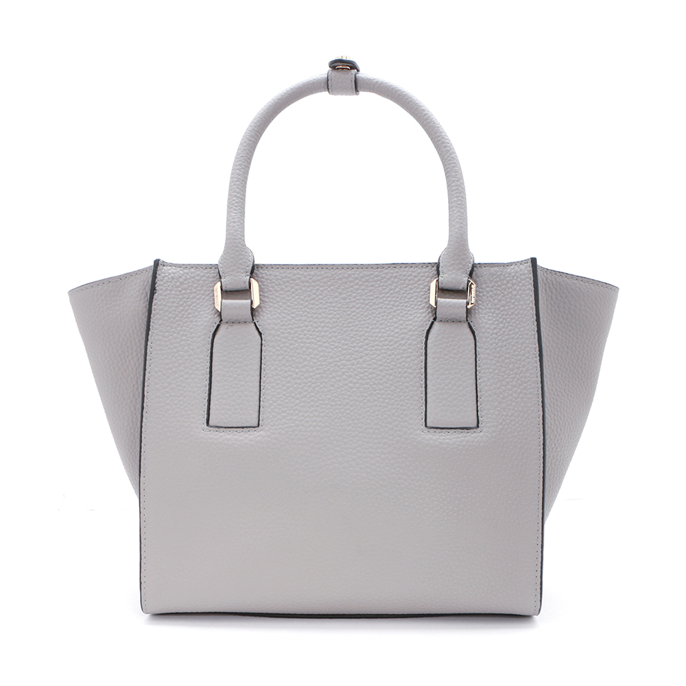    返回商品页 更多百丽箱包款式>>商品详情        市场价: ￥699