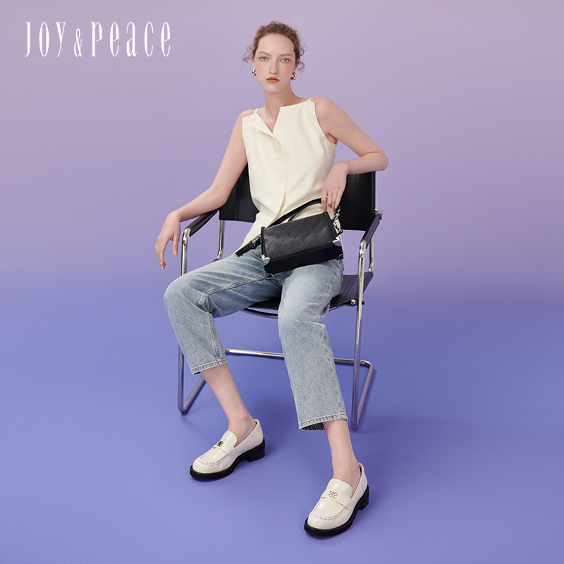 真美诗2024年春季新款牛皮粗跟褶皱乐福鞋YQB85AA4