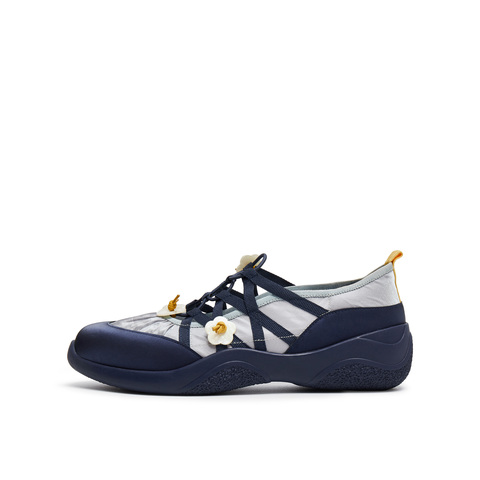 真美诗2025秋季新款花朵饰扣运动厚底牛皮芭蕾鞋玛丽珍YZM14CQ5