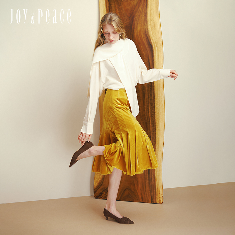 真美诗2025年秋季新款法式优雅简约软糯羊绒皮尖头鞋Y1R02CQ5