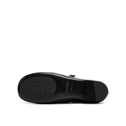 真美诗2025年秋季新款法式桃心饰扣T字带牛皮革玛丽珍女6TZ31CA5