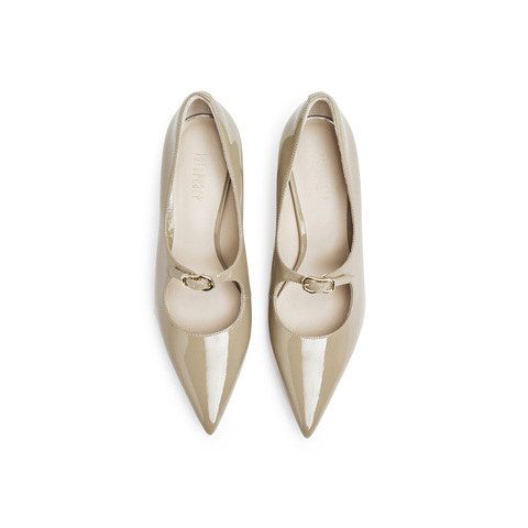 真美诗2025秋季新款金属饰扣法式经典尖头猫跟鞋女YUW53CQ5