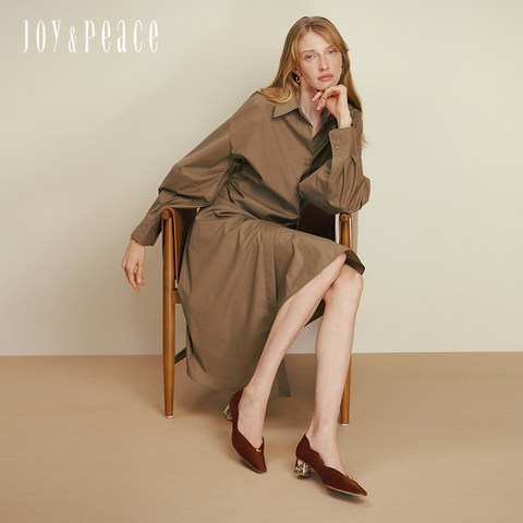 真美诗2025年秋季新款复古通勤气质波浪走线羊绒皮女鞋Y1P09CQ5