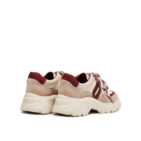 真美诗2025年秋季新款舒适时髦拼接厚底运动休闲鞋YYM27CM5