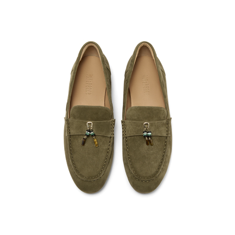 真美诗2025年秋季新款经典原创树脂吊坠扣羊绒乐福鞋女Y1M01CA5