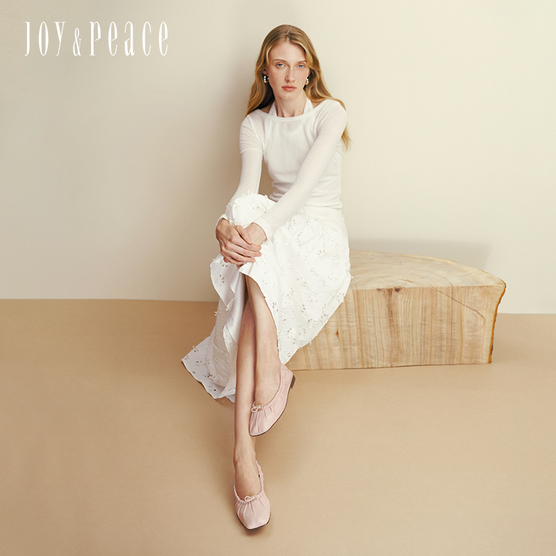 真美诗2025年秋季新款文艺优雅复古褶皱羊皮芭蕾舞鞋JR262CQ5