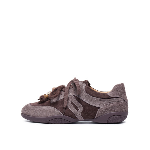 真美诗2025年秋季新款复古流苏串珠薄底牛绒运动鞋女YEC13CM5