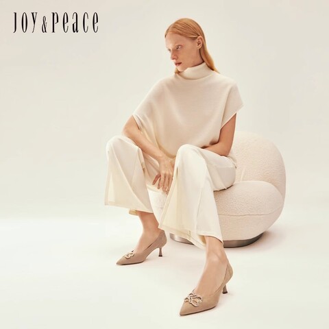 真美诗2025秋季新款商场同款尖头饰扣优雅单鞋YUW06CQ5