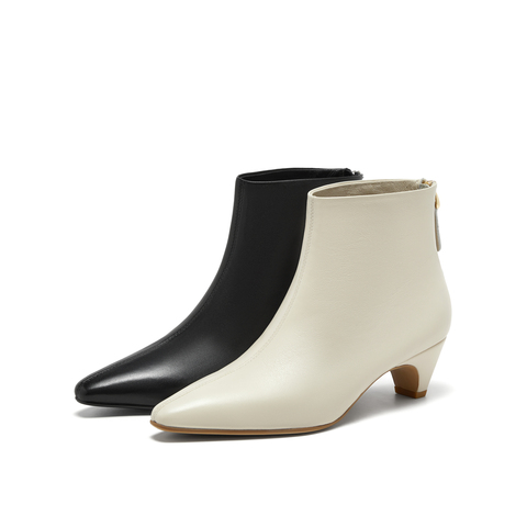 真美诗2025年冬季新款低调雅致纯色羊皮革时装女靴S345PDD5